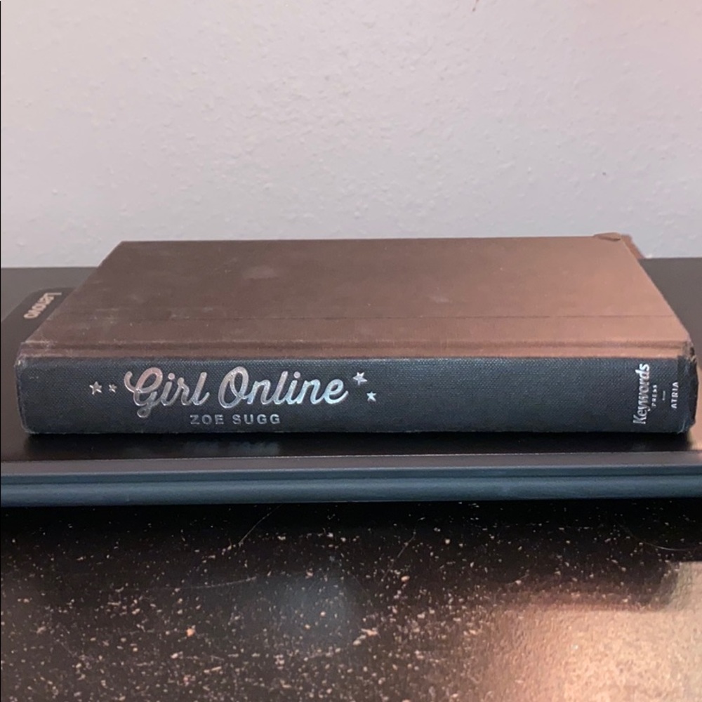 “Girl Online” by Zoe Sugg